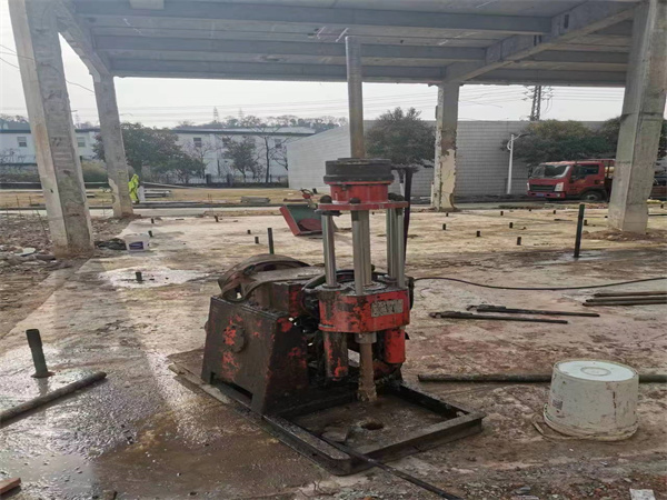 泸定袖阀管小导管注浆加固施工工艺